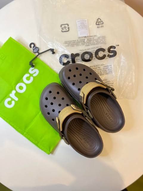 Crocs all terrain espresso best sale
