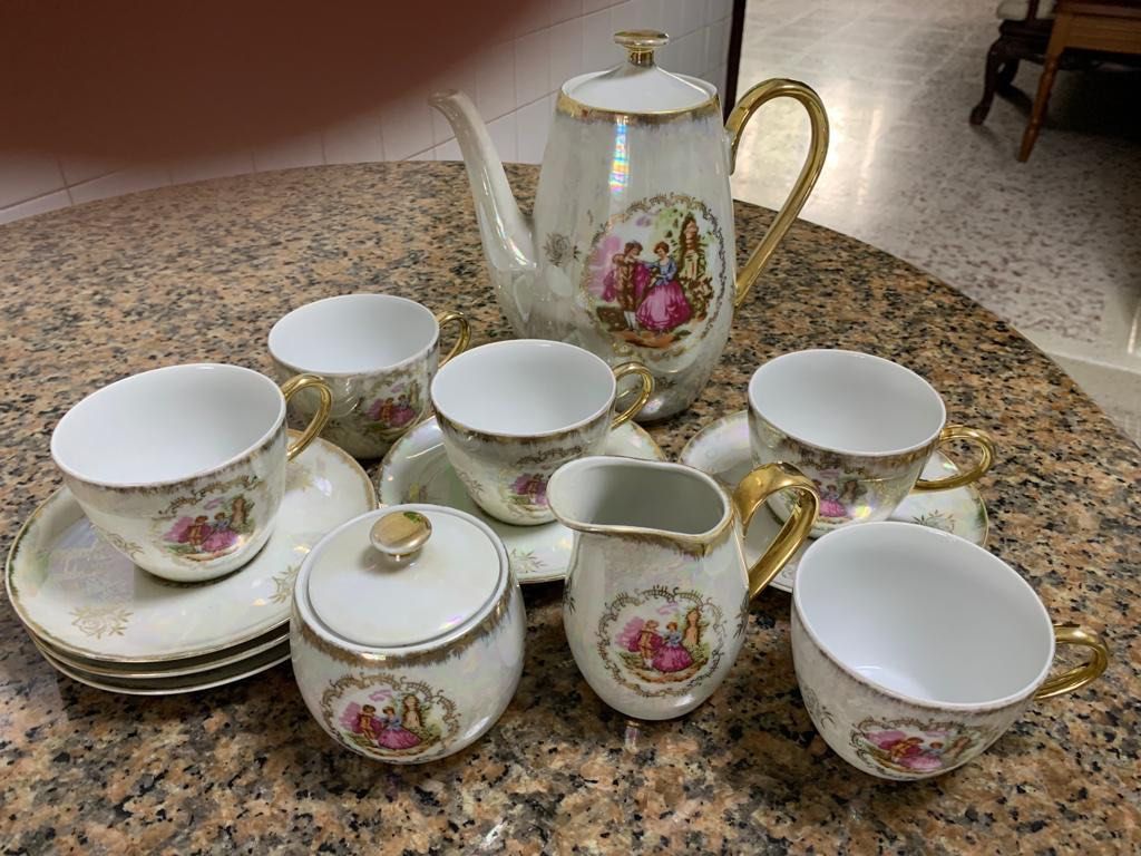 Crown Fine China Teapot Set Japan, Furniture & Home Living