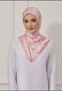 (Category: ) located in . Submitted by marizzshop (Listing ID 1254468968, Image 1). Description: .