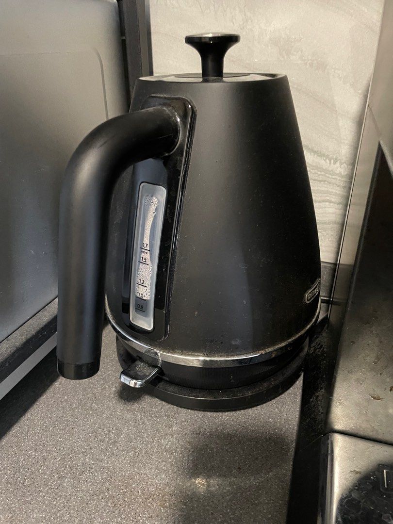 DeLonghi Distinta Kettle, TV & Home Appliances, Kitchen Appliances