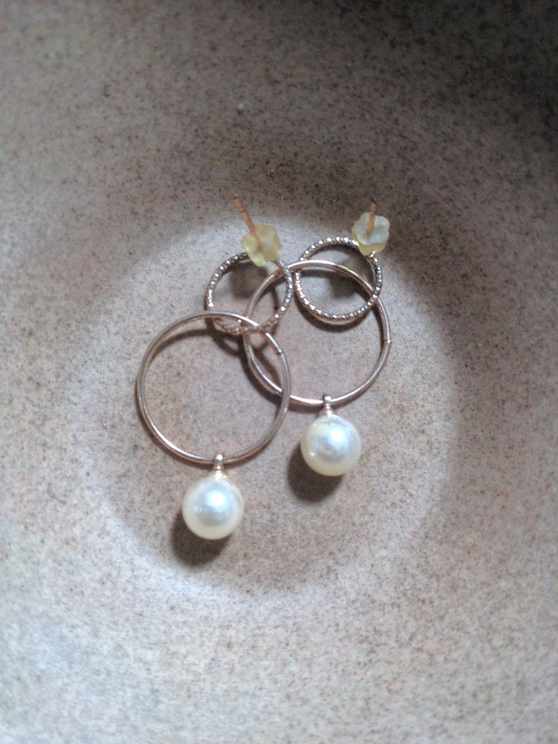 Giant shop pearl earrings