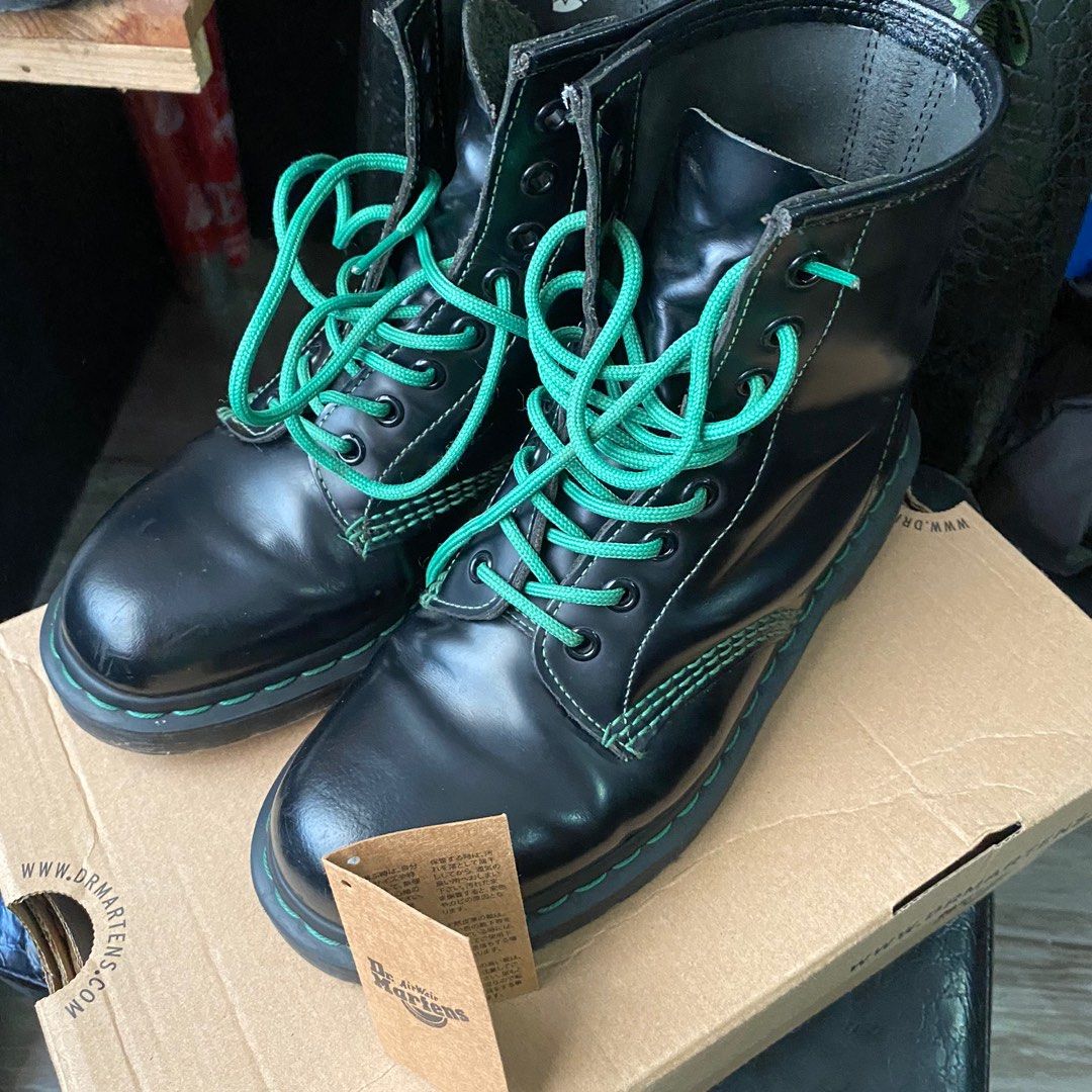 Dr martens top 39 green