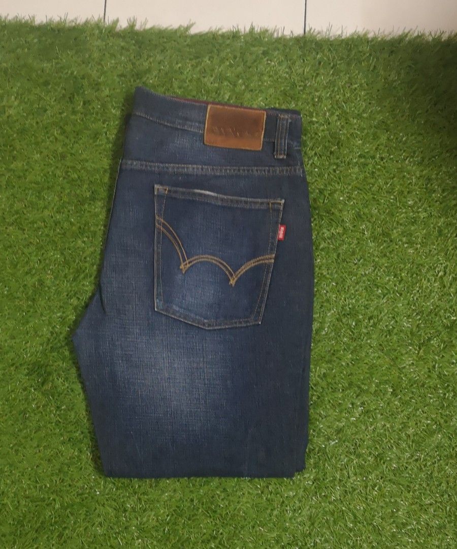 Edwin jeans