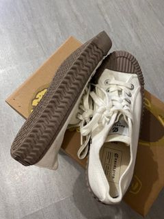 （分類：）位於 。 由 61swagggie 提交（商品編號 1254596307，圖片 1）。簡介： 。