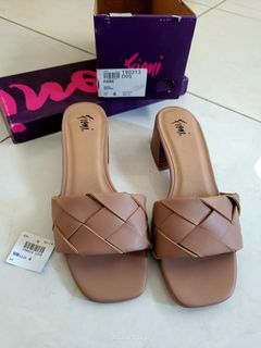 (Kategori: ) berada di . Dikirim oleh nybrandedstuff (ID iklan 1254532170, Gambar 1). Deskripsi: .