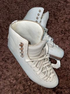 (Category: ) located in . Submitted by mochimoshithrift (Listing ID 1254544551, Image 1). Description: .