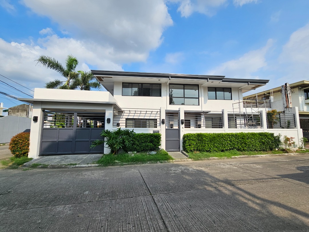 Fully Renovated Corner House For Sale in BF Homes Paranaque, Property