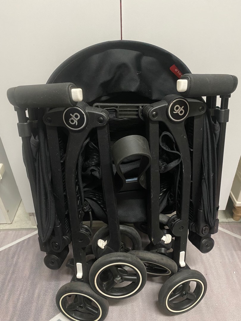 Gb gold pockit stroller hotsell