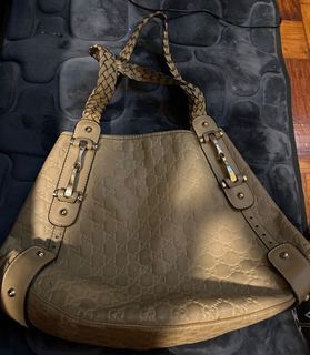 Gucci  Shoulder bag