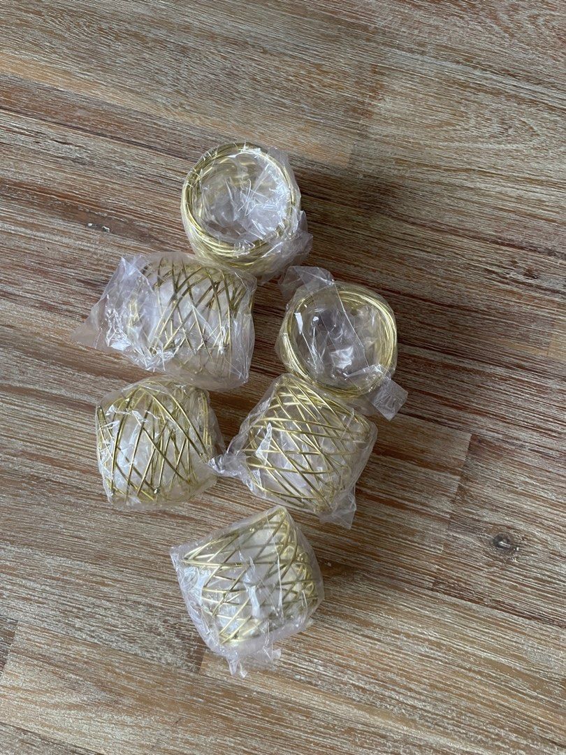 Handmade Round Mesh Gold Napkin Rings Holder for Dinning Table