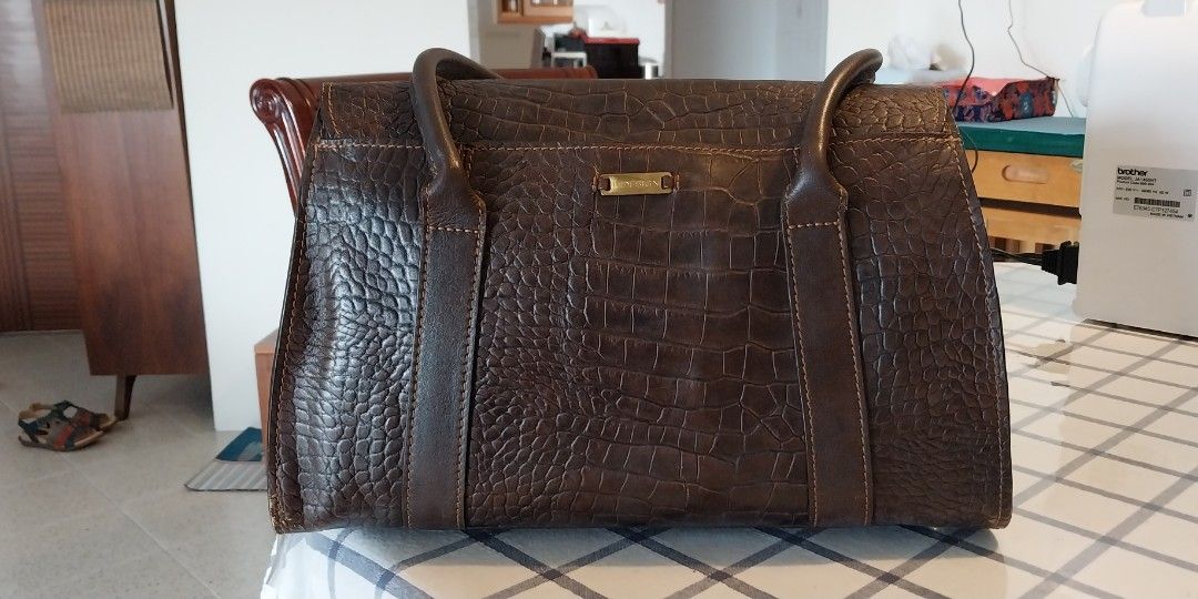 Hidesign clearance leather handbags