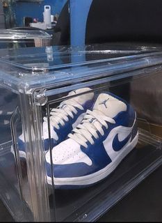 High Quality Acrylic Magnetic Shoe Box