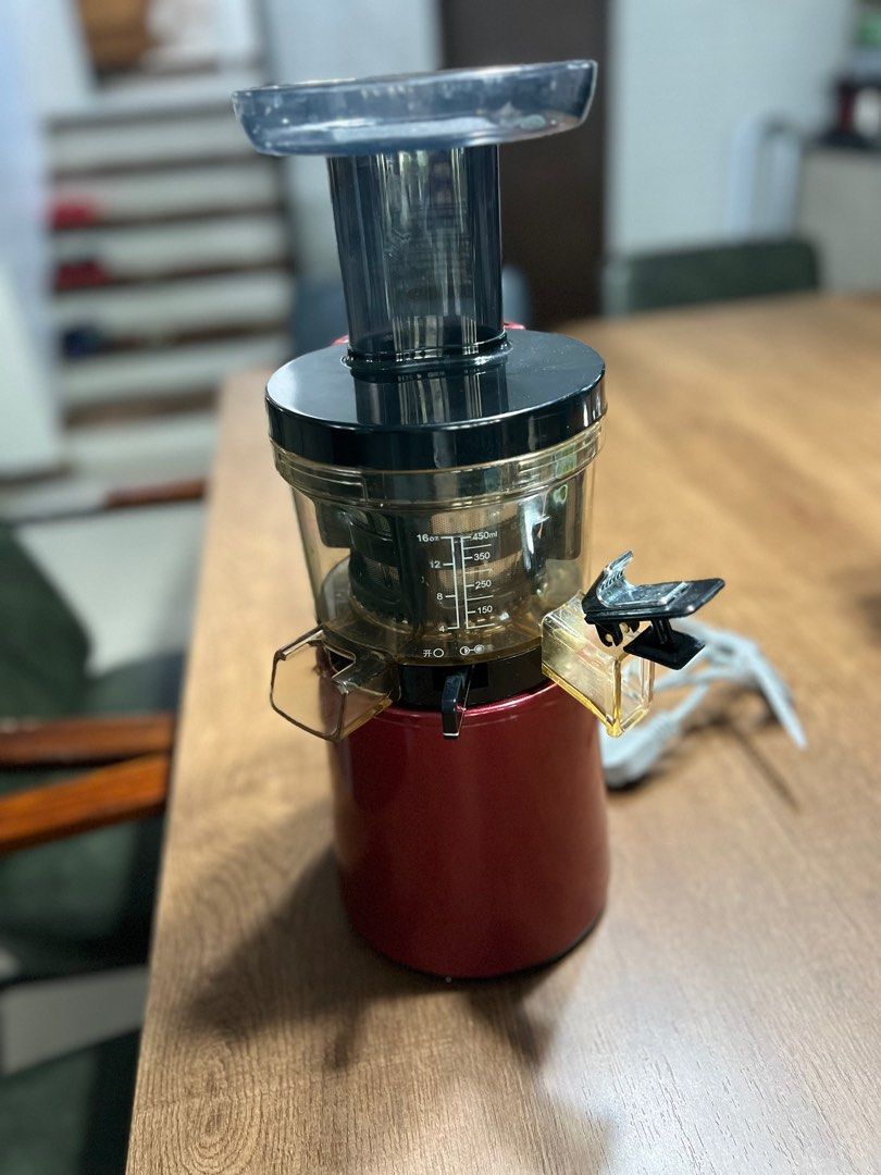 HUROM HU9026WN Slow Juicer (Category: Juicers, Blenders & Grinders) located in Dasmarinas. Submitted by gbting1014 (Listing ID 1254458752, Image 2). Description: Selling seldom used HUROM HU 9026WN Slow Juicer. (Complete with box and inclusions purchased in Korea) .