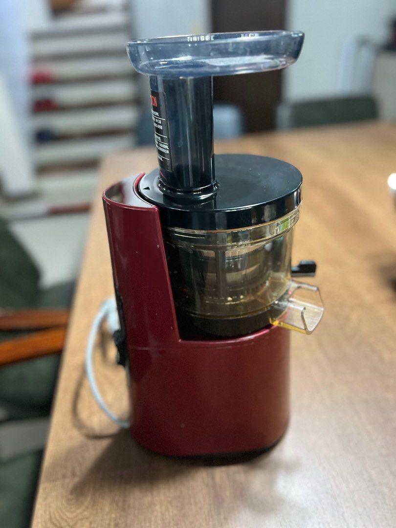 HUROM HU9026WN Slow Juicer (Category: Juicers, Blenders & Grinders) located in Dasmarinas. Submitted by gbting1014 (Listing ID 1254458752, Image 3). Description: Selling seldom used HUROM HU 9026WN Slow Juicer. (Complete with box and inclusions purchased in Korea) .