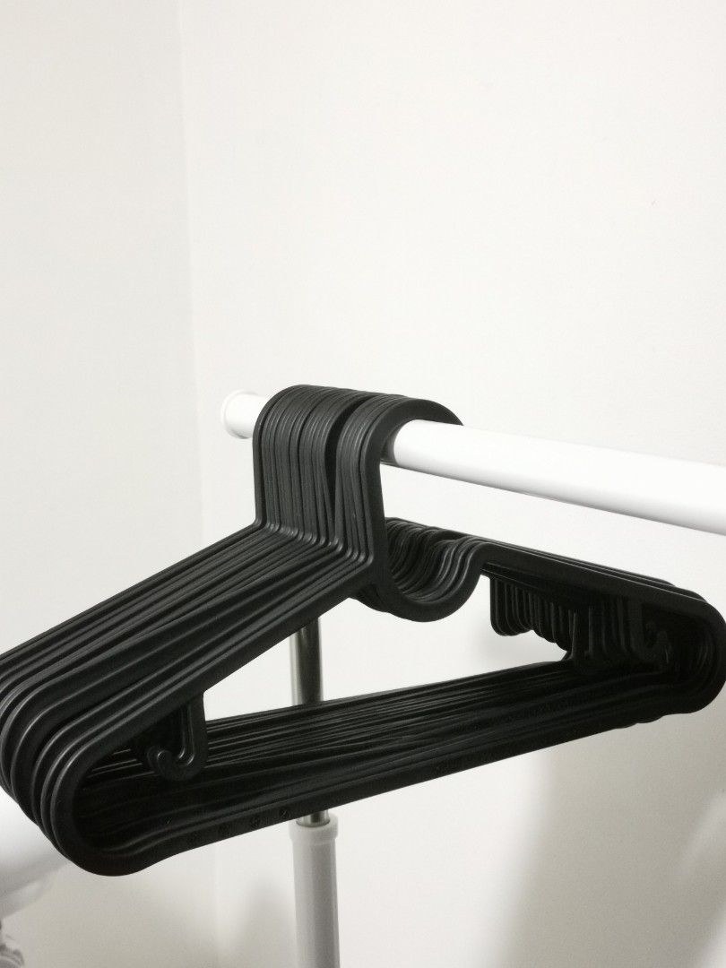 IKEA Clothes Hanger Black x25pcs, Furniture & Home Living, Home Improvement & Organisation