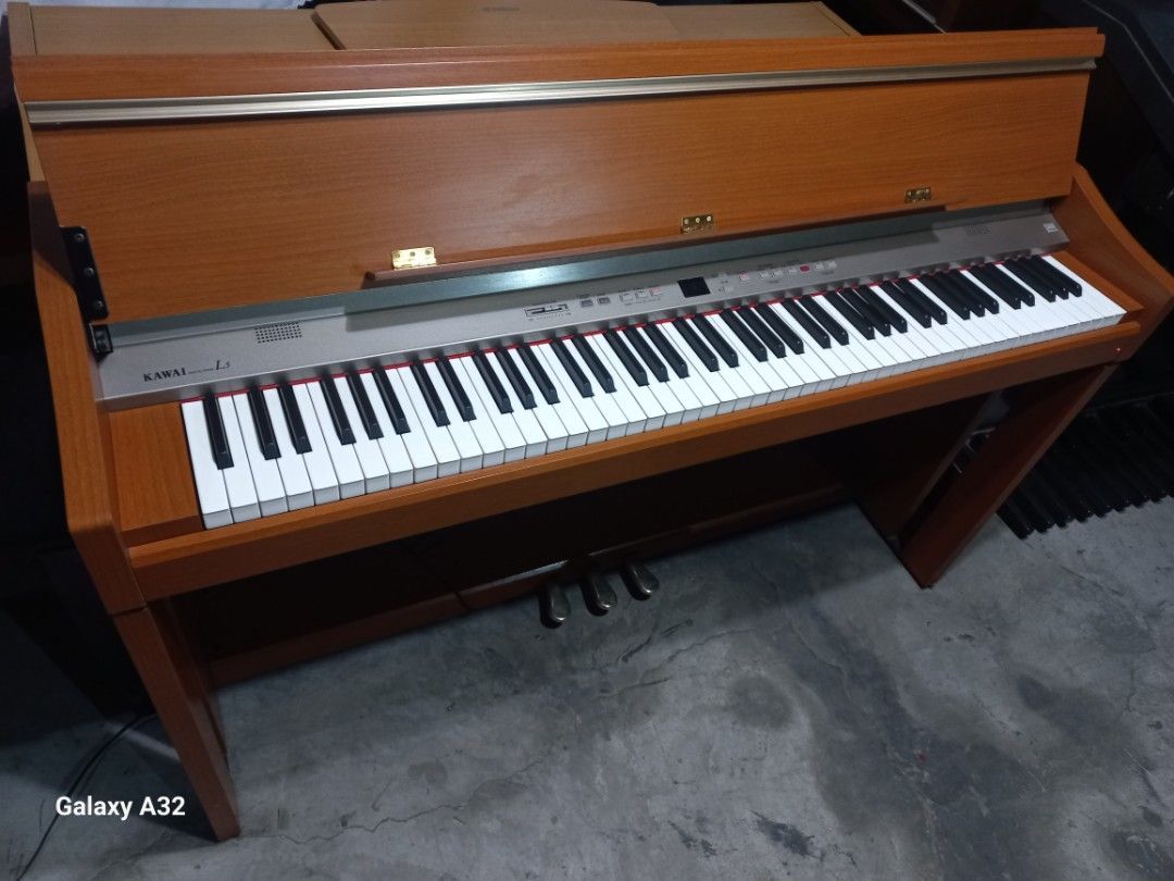 Kawai L5 Hammer Action 88 Wooden Key Digital Piano Hobbies Toys