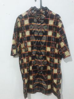 Kemeja kain toraja hitam