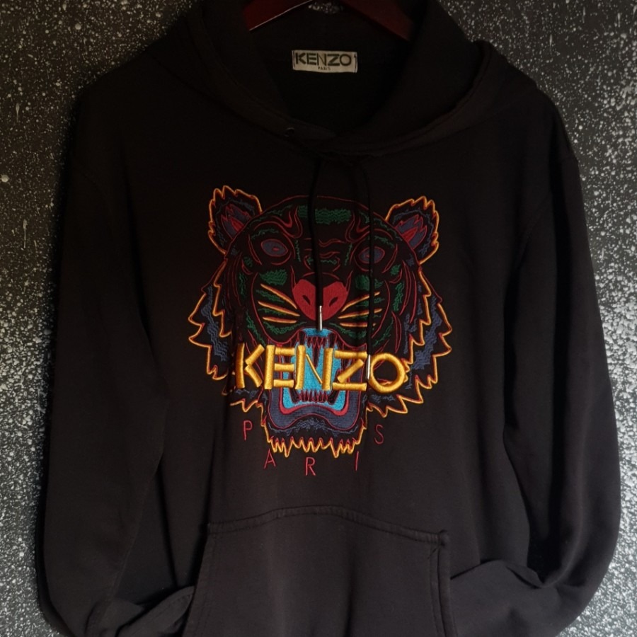 Kenzo Paris Tiger Black Hoodie Original Authentic 100 Sweater Outerwear Jacket Baju Hangat Luaran Lengan Panjang Jaket Hitam Pakaian Atasan Like New Second Used Preloved Bekas Pre Loved 2nd Fesyen Pri...