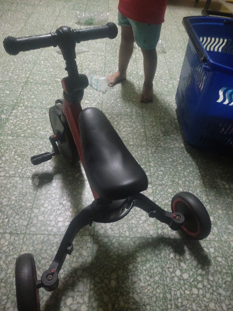 Tricycle for top kids olx