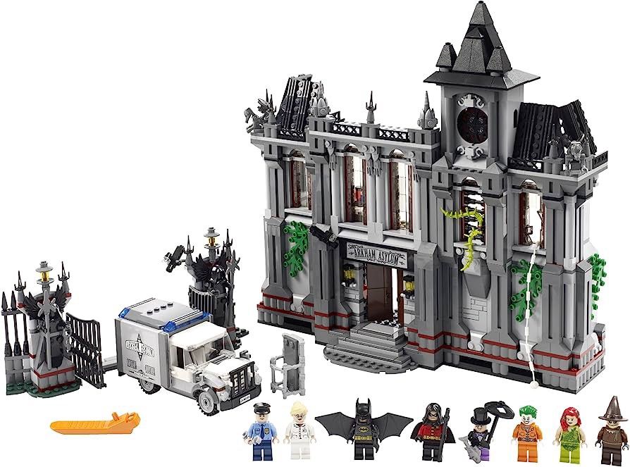 Lego 10937 Batman: Arkham Asylum Breakout, Hobbies & Toys, Toys & Games ...