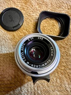 （分類：）位於 。 由 leicacamera 提交（商品編號 1254470201，圖片 1）。簡介： 。