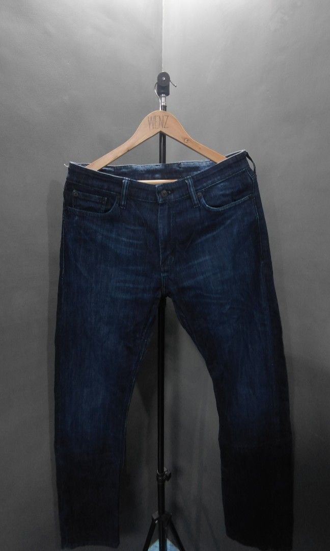 Levi's 504 2025 commuter jeans