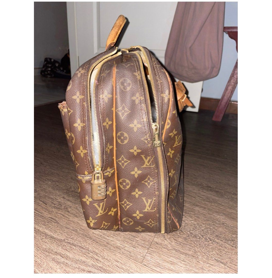 Louis Vuitton Deauville 48hour travel bag