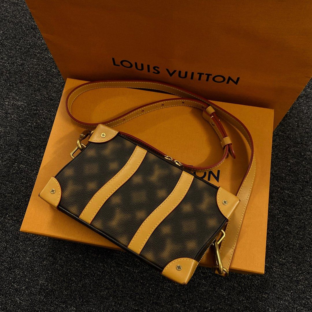Louis Vuitton Brown Blurry Blurred Monogram Wavy Logo Pocket
