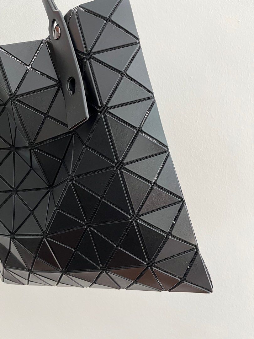 Lucent Matte Tote 6X6
