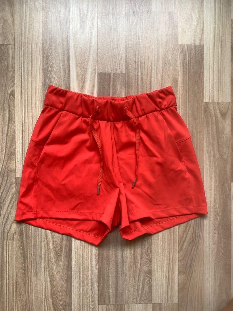 Red lululemon hotsell shorts women's
