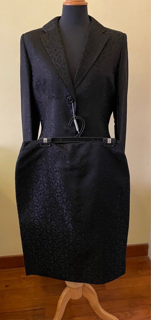 Marella Skirt suit