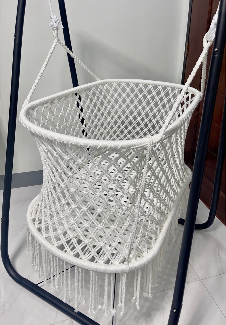 MASINSIN DUYAN with METAL STAND, Babies & Kids, Baby Nursery & Kids