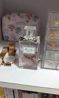 （分類：）位於 。 由 bluesky0108 提交（商品編號 1254617583，圖片 1）。簡介： 。