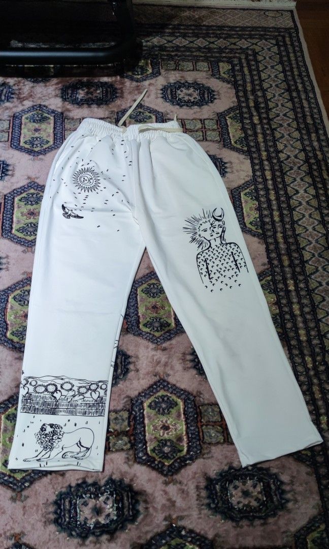 Kyrie deals irving sweatpants