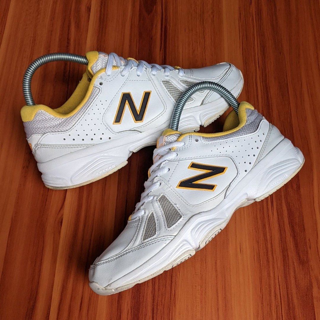 New balance 519 size 39 25 cm fit 40