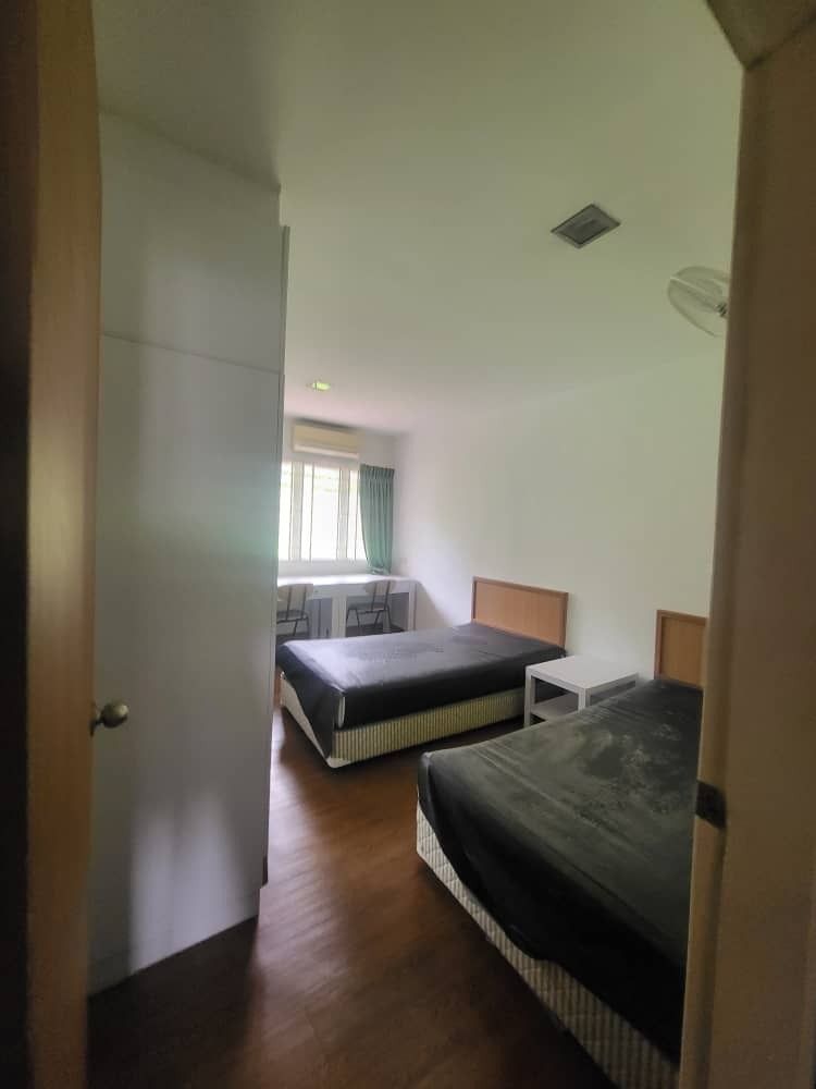 Nice Fully Furnished Damansara Jaya Double storey house for rent (30m