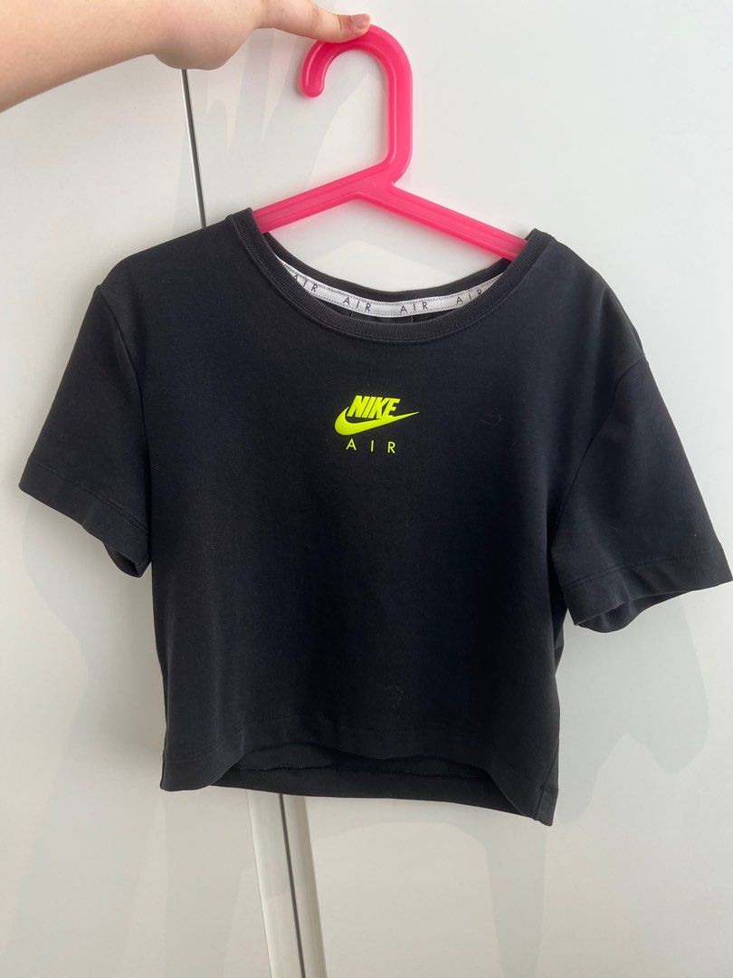 Nike air black crop top, Women's Fashion, Tops, Shirts on Carousell