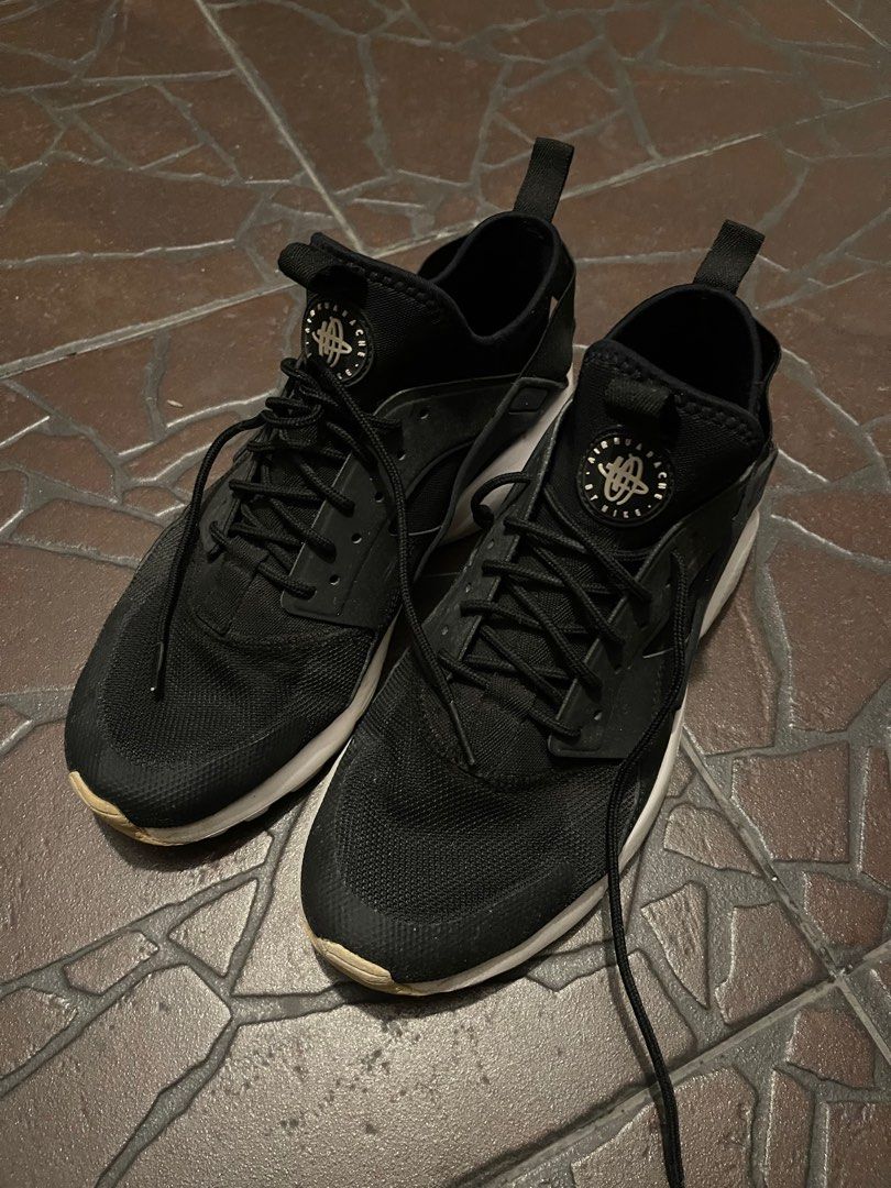 Nike Air Huarache UK 7.5