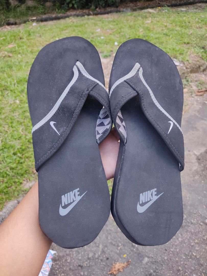 Original Nike ultra celso thong slide sandal slipper, Men's Fashion,  Footwear, Flipflops and Slides on Carousell