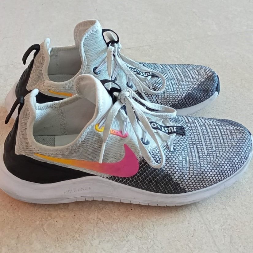 Free tr8 hot sale black/laser fuchsia