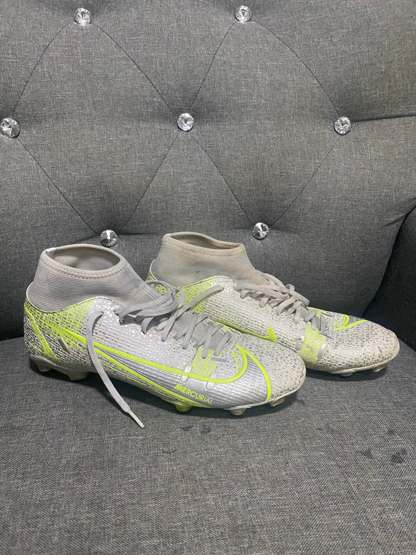 mercurial soccer boot