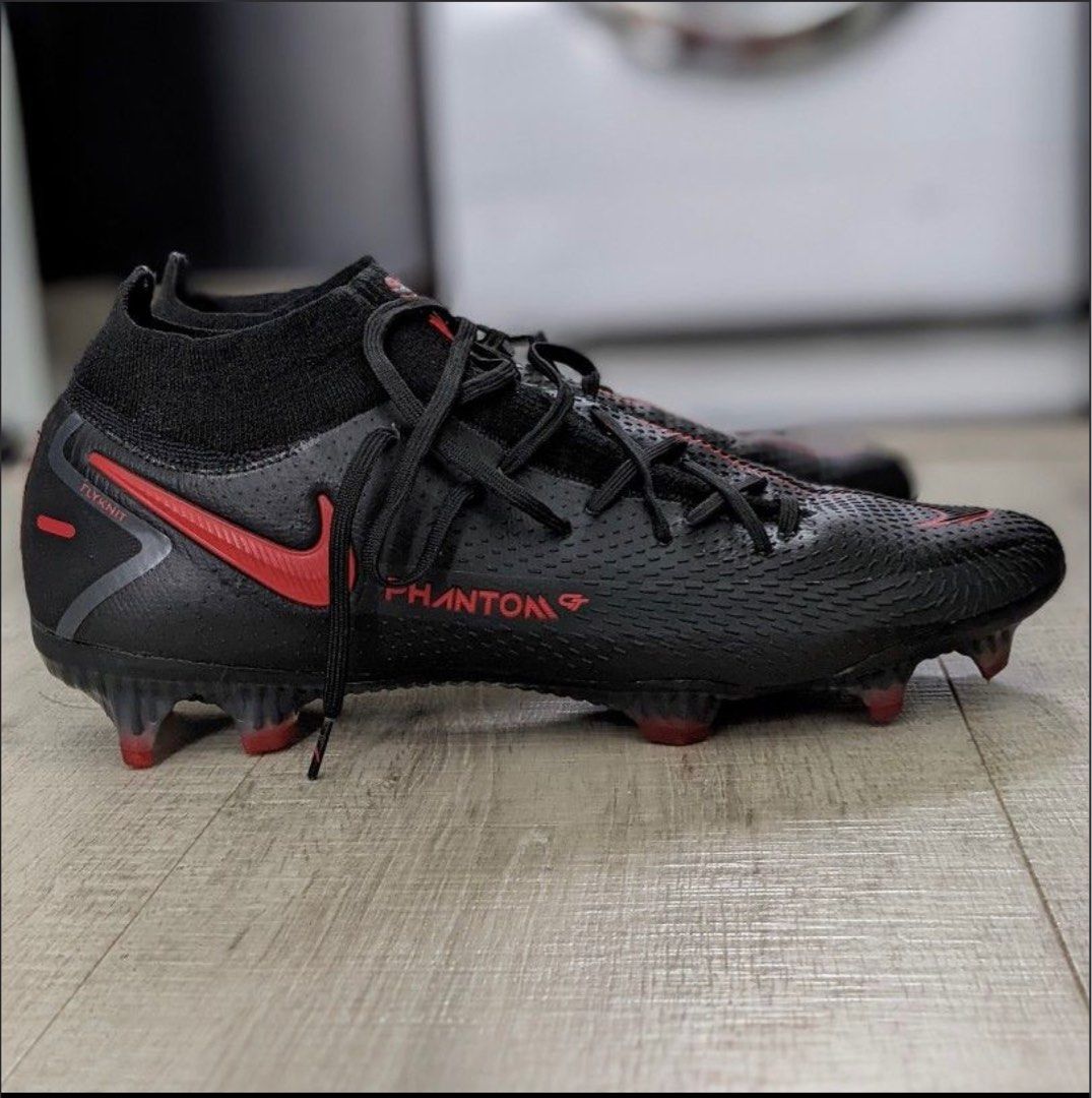 Red discount nike phantom