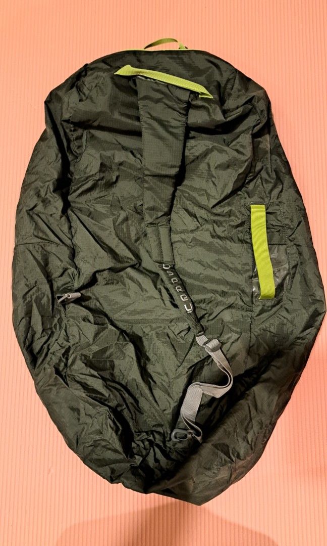 Osprey airporter small
