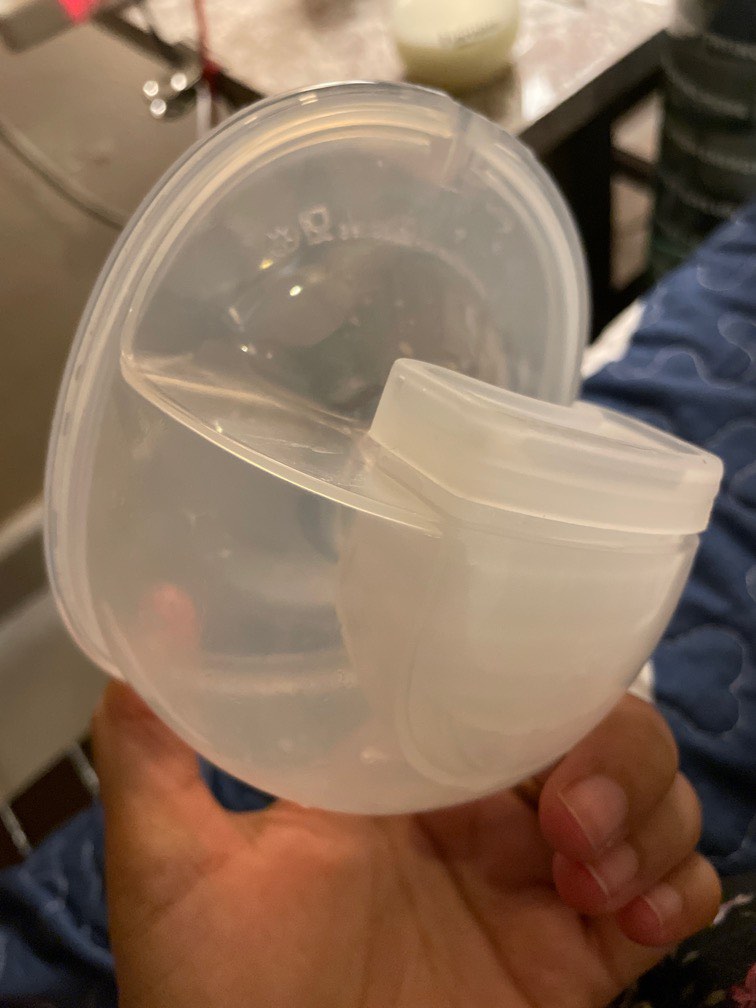 Pump On The Go Breast Pump, Babies & Kids, Nursing & Feeding