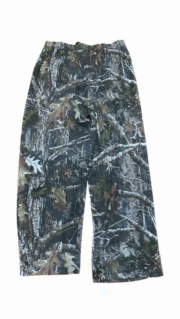Realtree, Men's Fashion, Bottoms, Trousers on Carousell