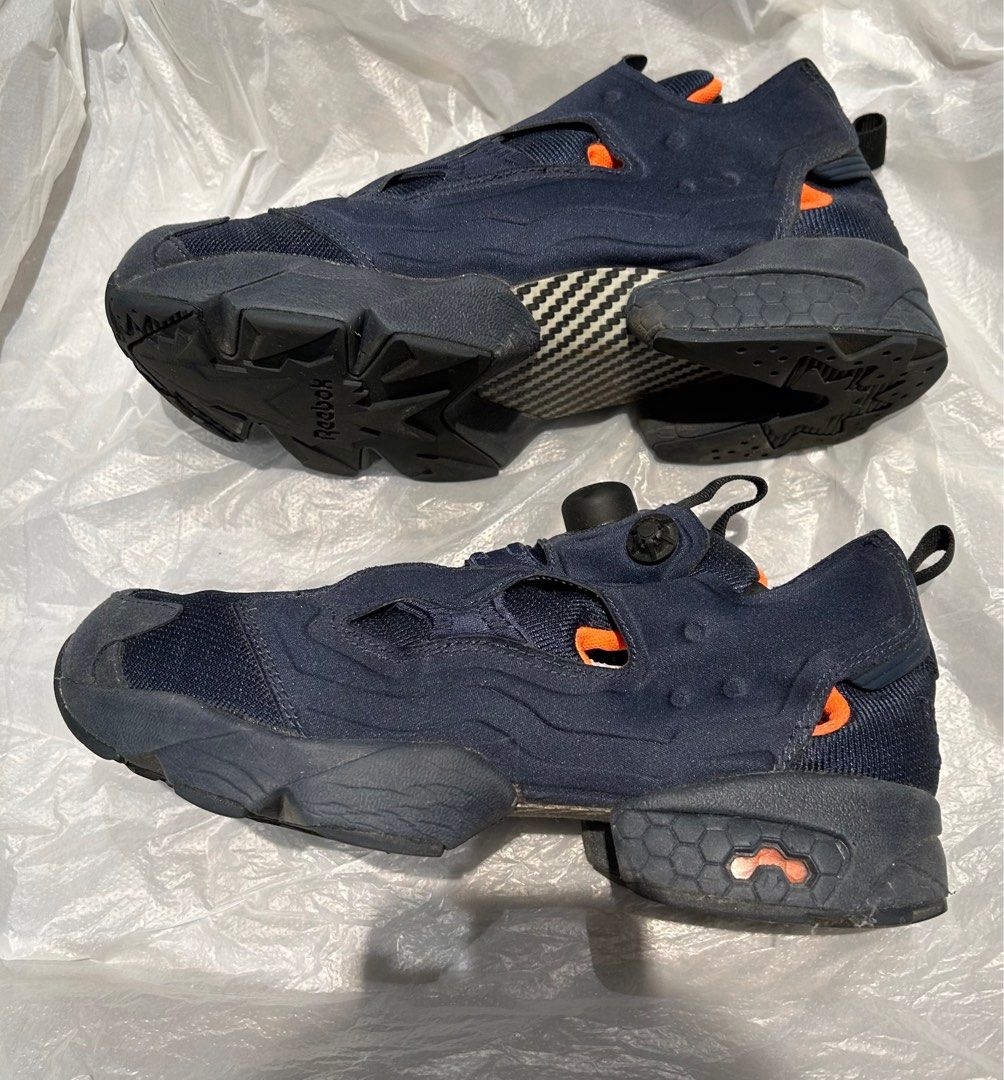 Reebok insta pump hot sale fury tech navy