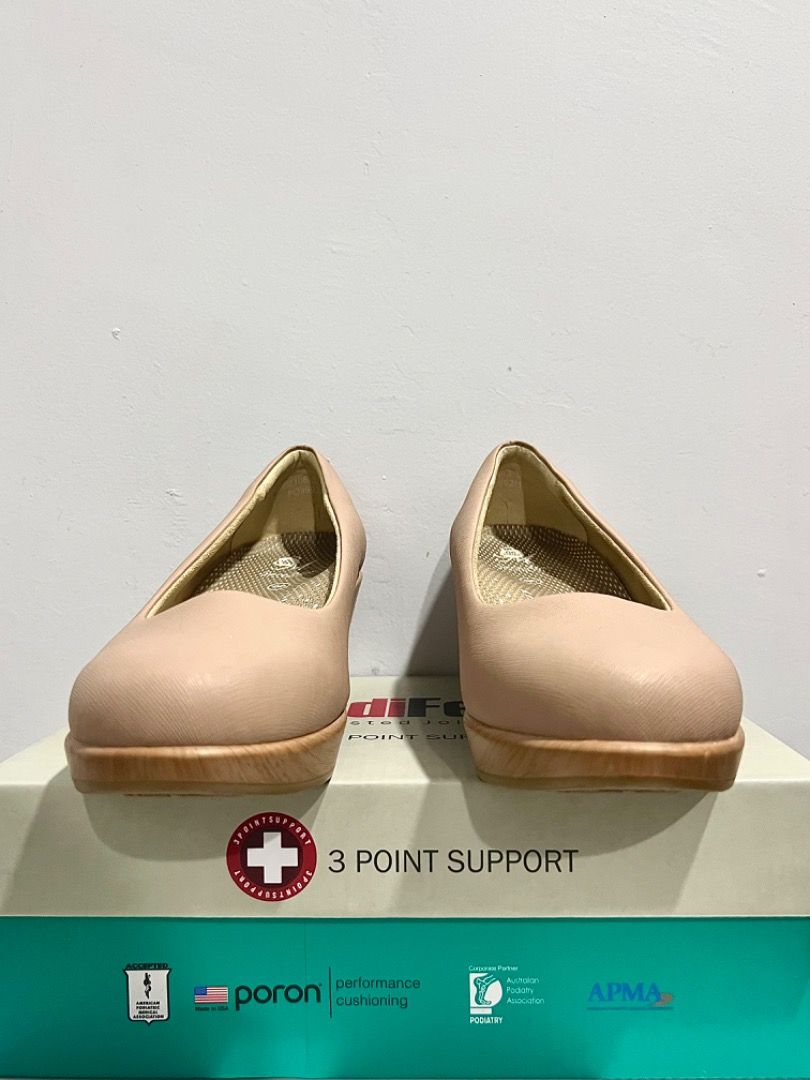 Sara Max heels shoes UK8 US9