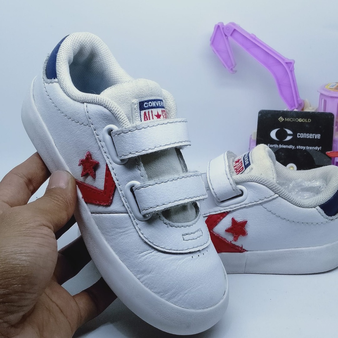Sepatu converse online anak original