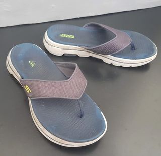 Mens designer flip flops sale on sale