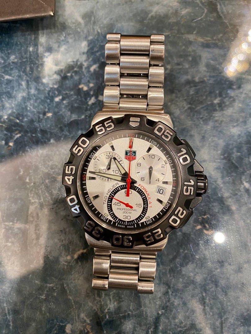 Tag heuer online formula 1 2011